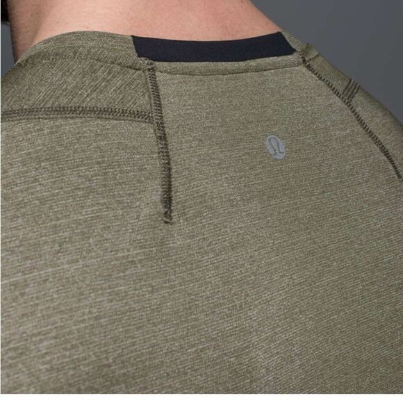 Lululemon Up Front Short Sleeve V-Neck Heathered Fatigue Green/Black Size Small - Picture 9 of 9